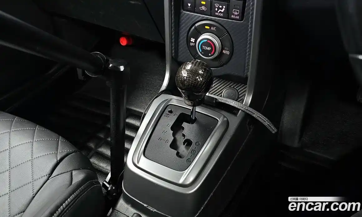 Daihatsu Copen 2016 0.7 гидро в Москве № 259669, фото 9