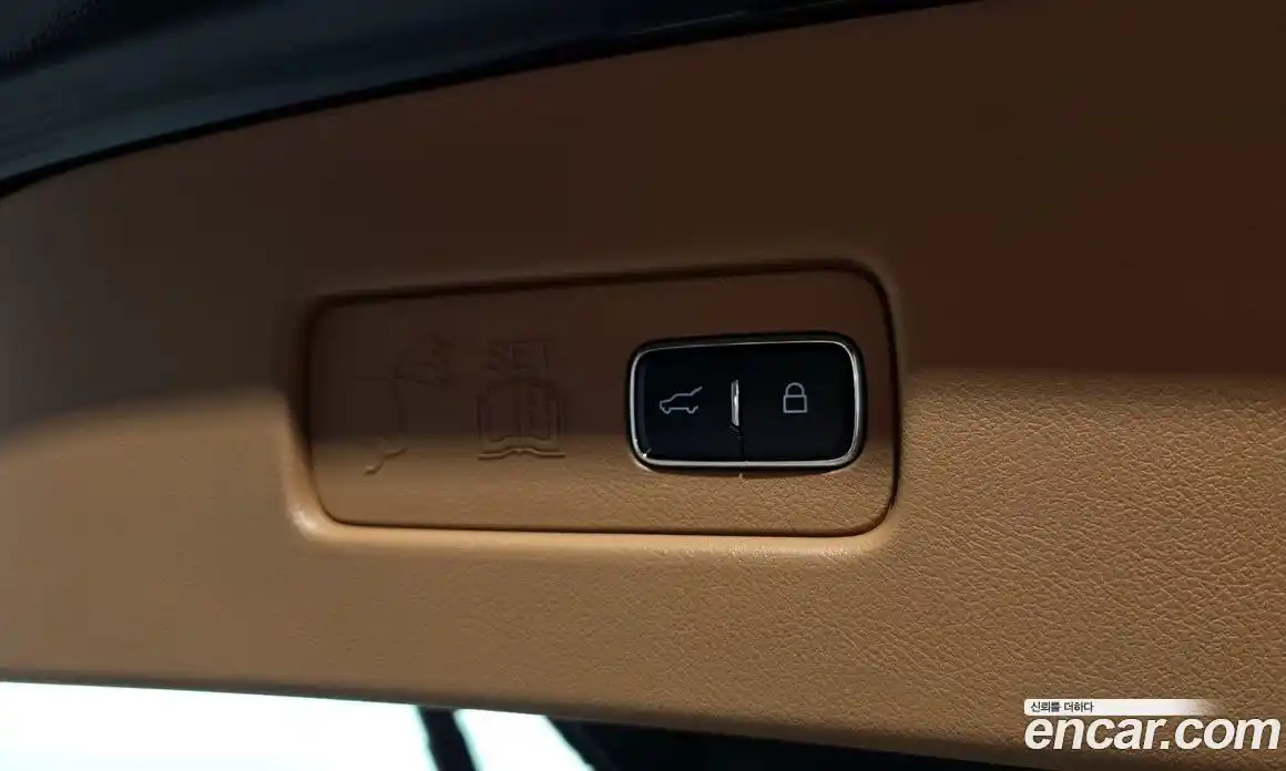 Lincoln Aviator 2021 3.0 гидро в Москве № 282520, фото 20