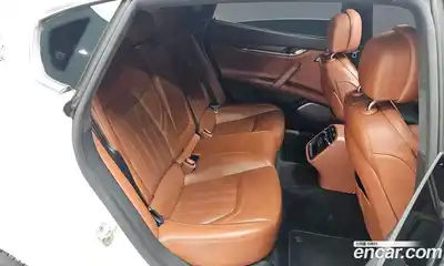 Maserati Quattroporte 2014 3.0 гидро в Москве № 282821, миниатюра 11