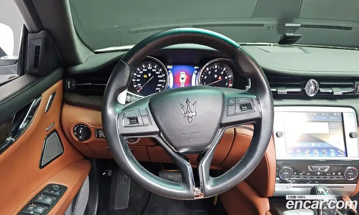 Maserati Quattroporte 2014 3.0 гидро в Москве № 282821, фото 13