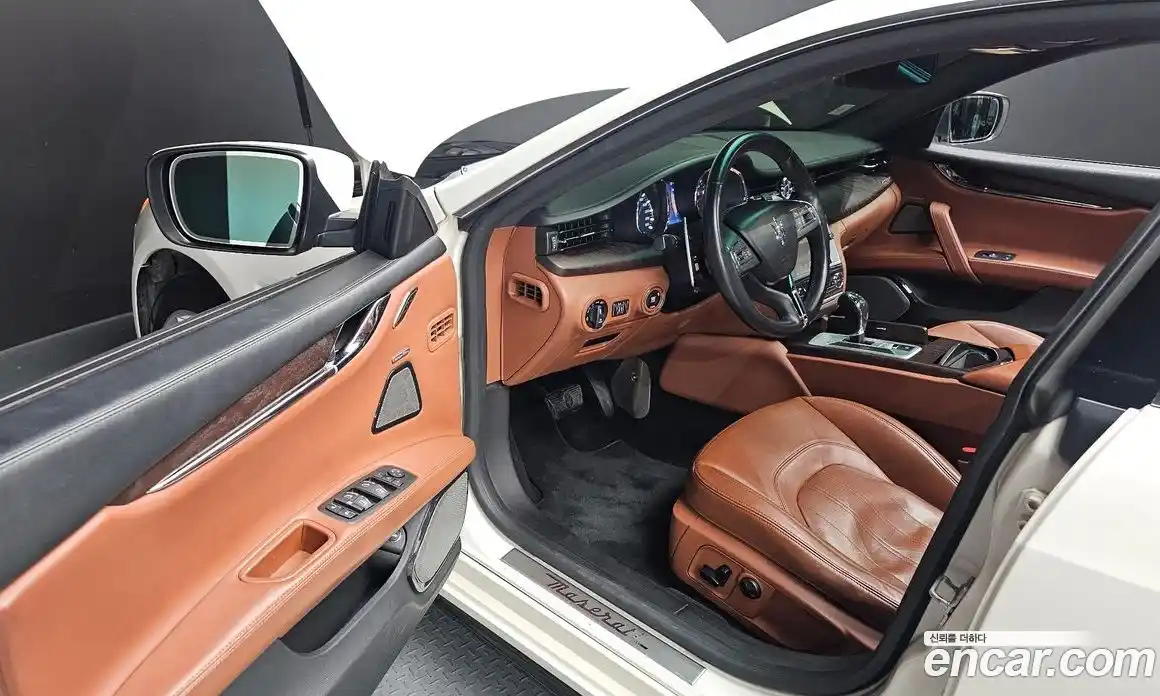 Maserati Quattroporte 2014 3.0 гидро в Москве № 282821, фото 10