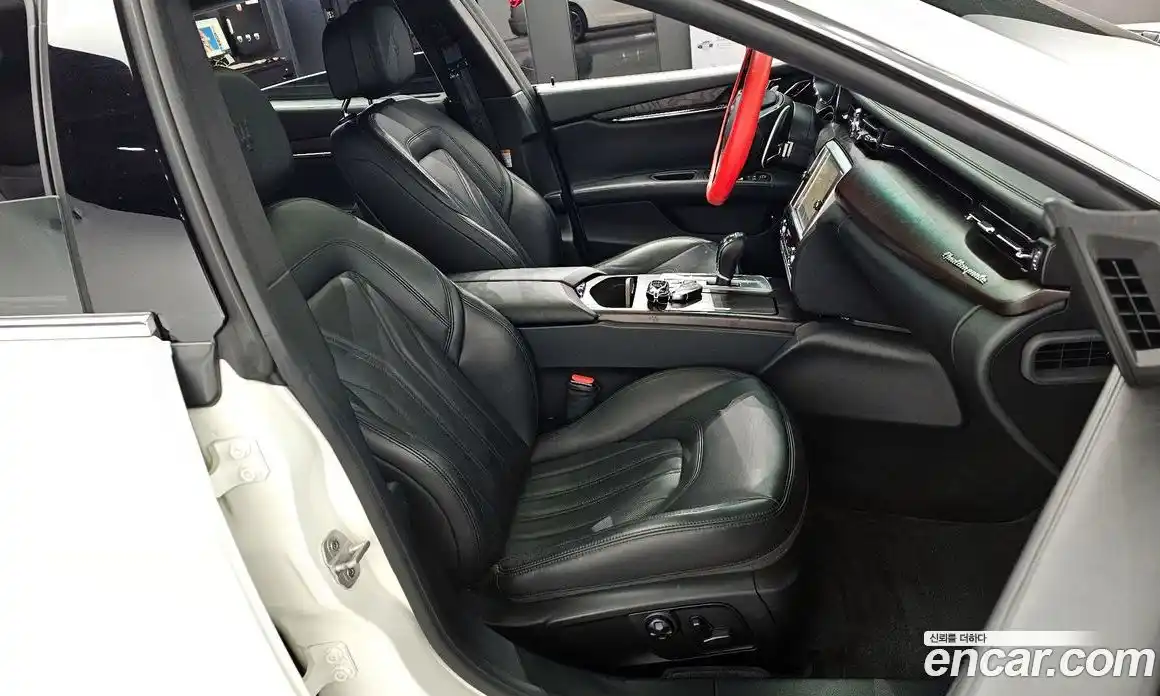 Maserati Quattroporte 2016 3.0 гидро в Москве № 283004, фото 10