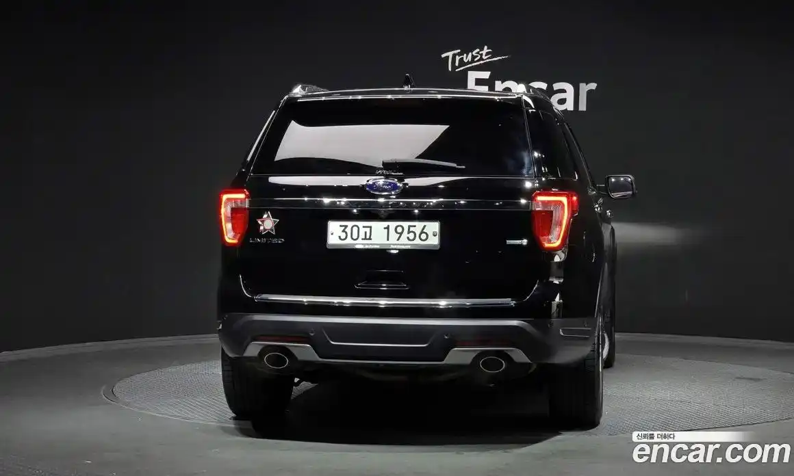 Ford Explorer 2018 2.3 гидро в Москве № 295041, фото 4