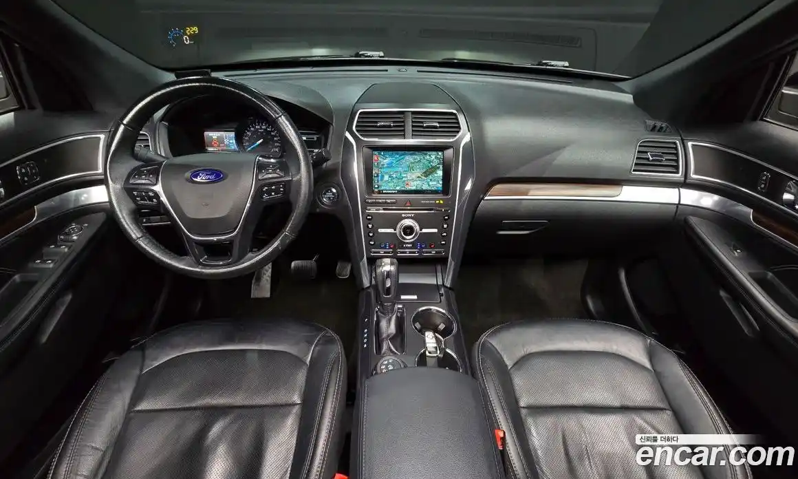 Ford Explorer 2018 2.3 гидро в Москве № 295041, фото 7