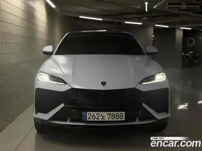 Lamborghini Urus, 2025