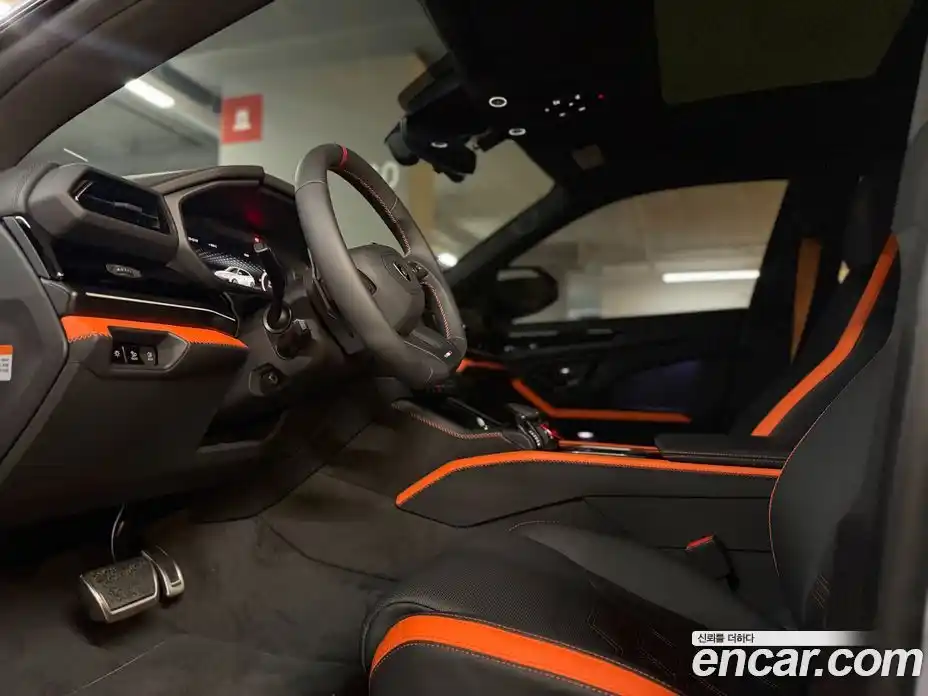 Lamborghini Urus 2025 4.0 гидро в Москве № 295758, фото 6