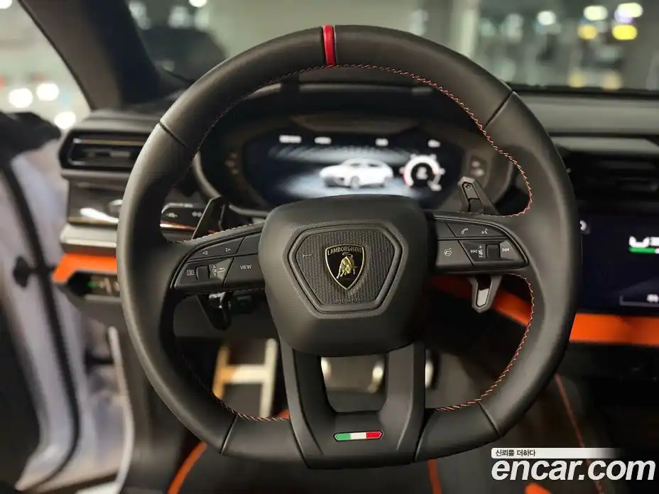 Lamborghini Urus 2025 4.0 гидро в Москве № 295758, фото 8