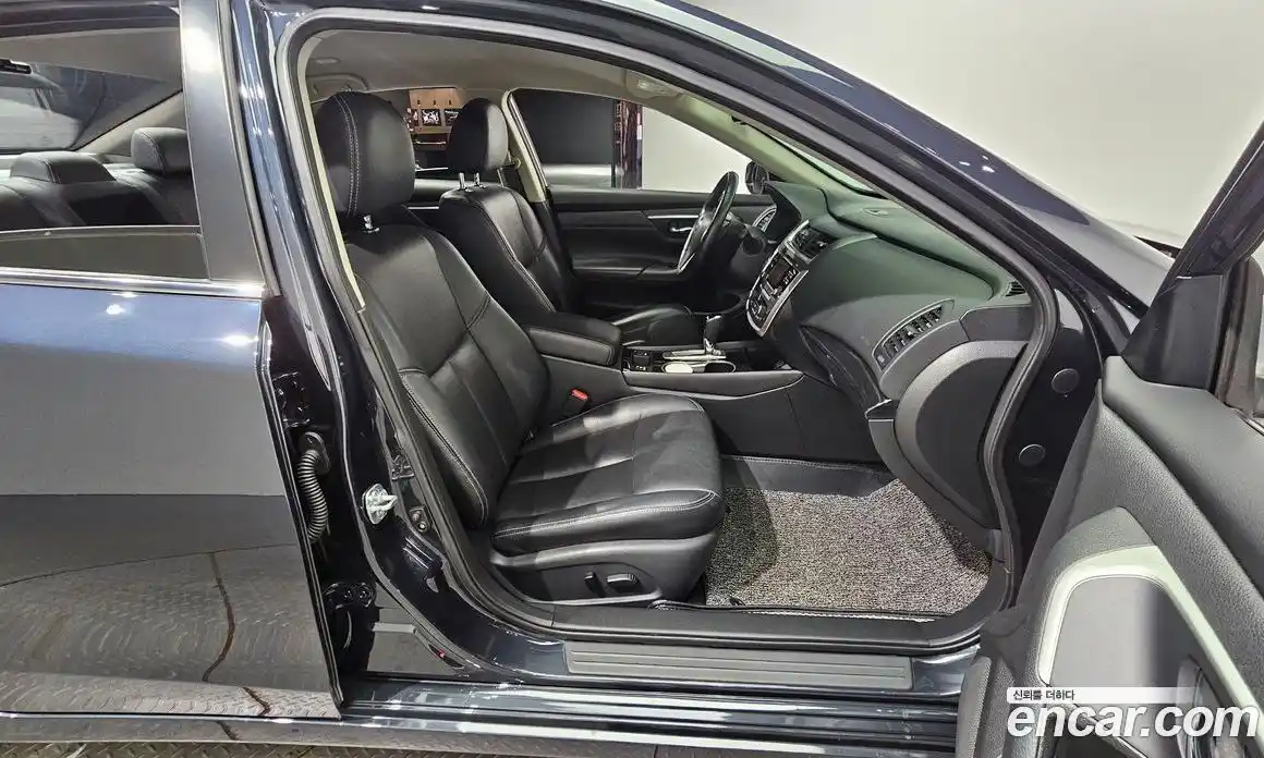 Nissan Altima 2017 2.5 гидро в Москве № 295802, фото 12