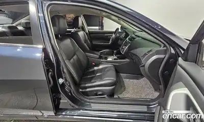 Nissan Altima 2017 2.5 гидро в Москве № 295802, миниатюра 12