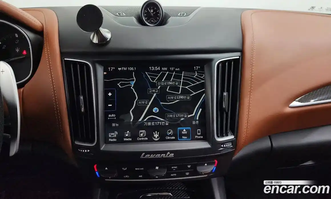 Maserati Levante 2017 3.0 гидро в Москве № 304575, фото 14