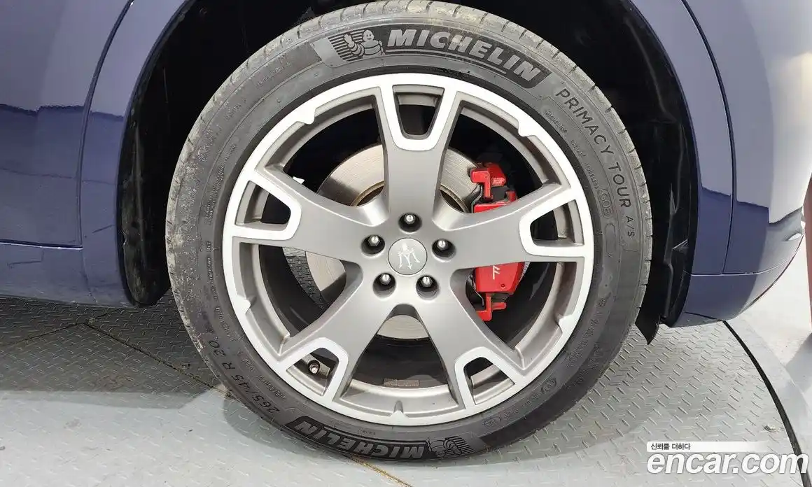 Maserati Levante 2017 3.0 гидро в Москве № 304575, фото 5