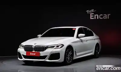 BMW 5-Series, 2022