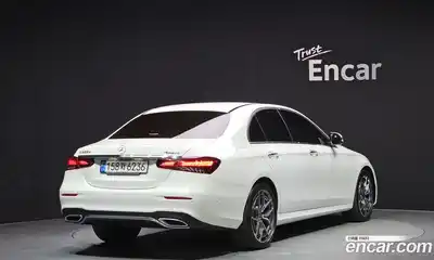 Mercedes-Benz E-Class 2022 1.9 гидро, миниатюра 2