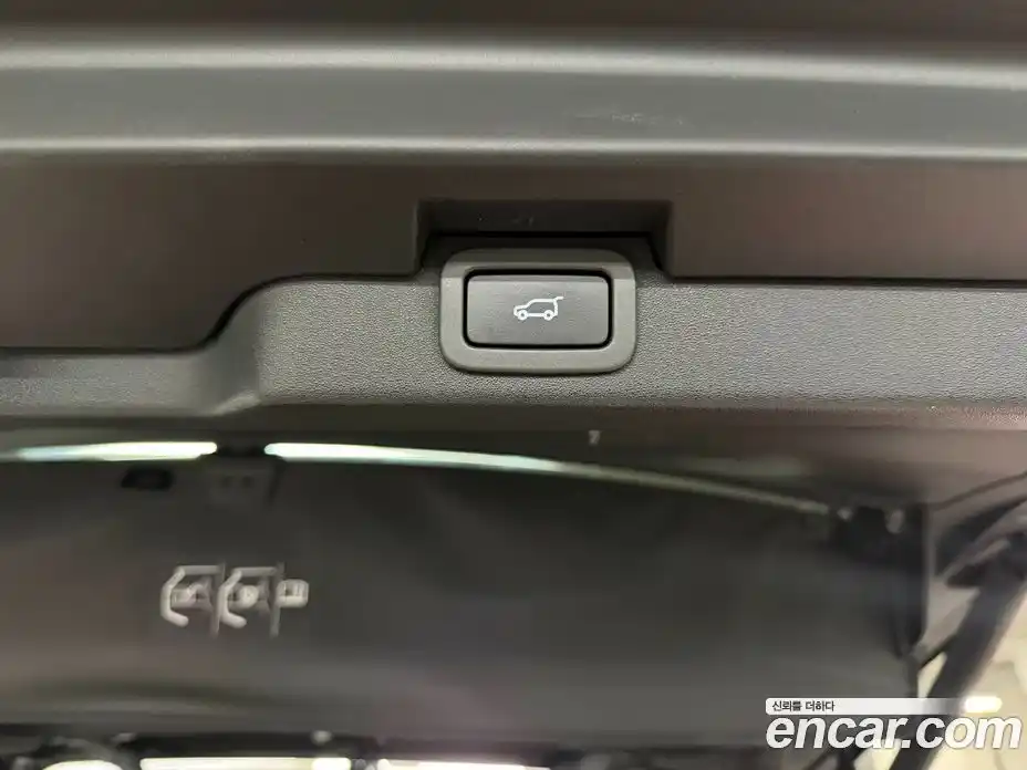 Land Rover Discovery 2018 3.0 гидро в Москве № 333905, фото 15