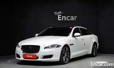 Jaguar XJ, 2019