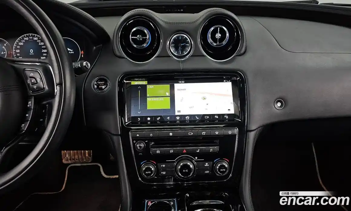 Jaguar XJ 2019 3.0 гидро в Москве № 335838, фото 15