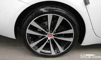 Jaguar XJ 2019 3.0 гидро в Москве № 335838, миниатюра 5