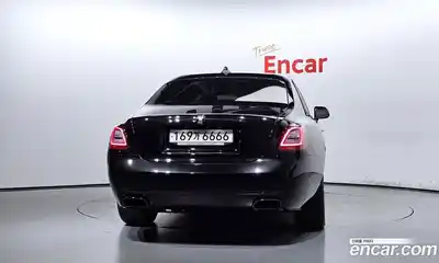 Rolls-Royce Ghost 2023 6.7 гидро в Москве № 407080, миниатюра 4