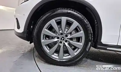 Mercedes-Benz GLC-Class 2018 2.0 гидро в Москве № 412909, миниатюра 5