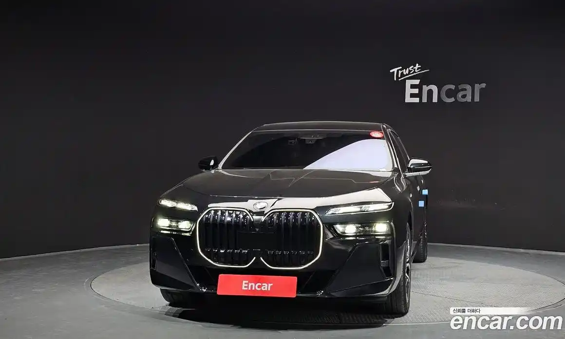 BMW 7-Series 2024 3.0 гидро в Москве № 464388, фото 3