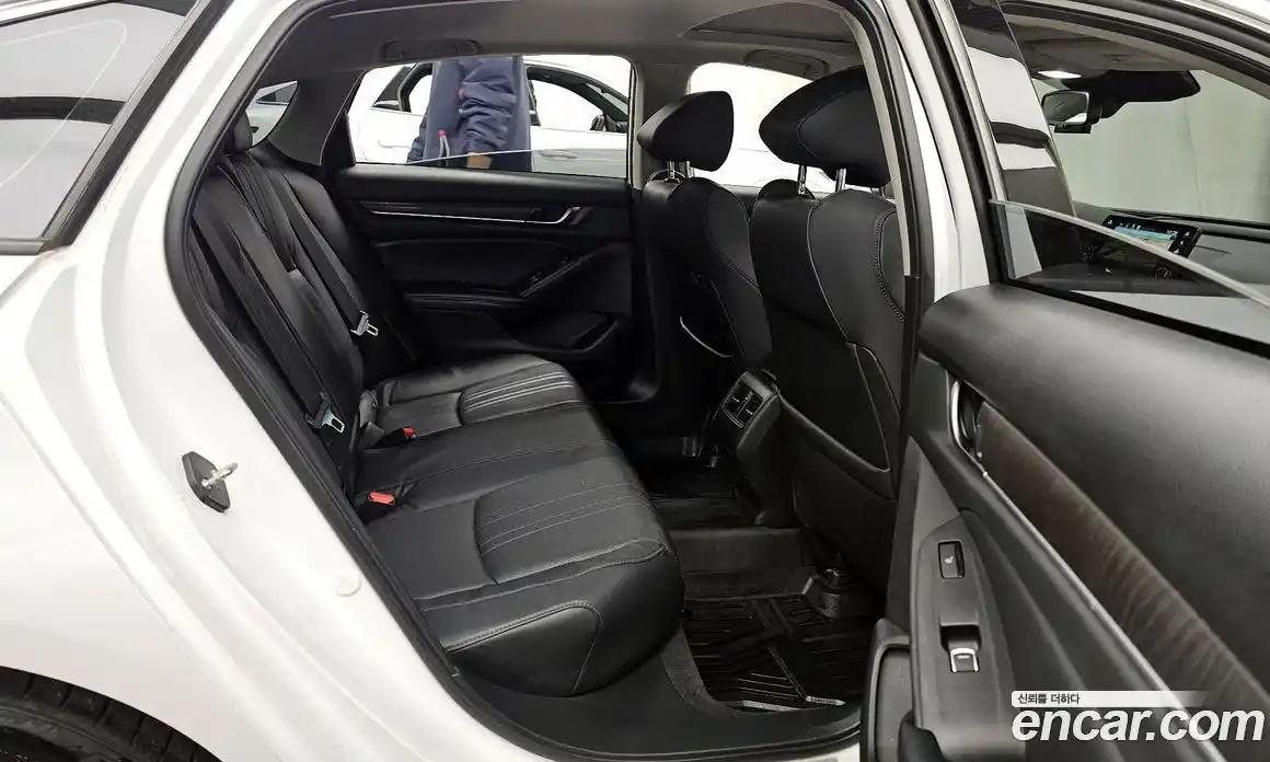 Honda Accord 2018 2.0 гидро в Москве № 526163, фото 12