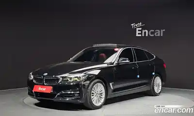 BMW 3-Series, 2019