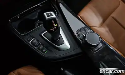 BMW 3-Series 2019 2.0 Автомат в Москве № 528001, миниатюра 9