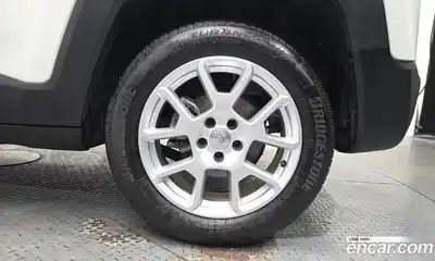 Jeep Renegade 2021 2.4 гидро в Москве № 583159, миниатюра 4