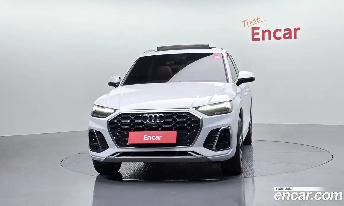 Audi Q5 2021 2.0 гидро в Москве № 593104, фото 3
