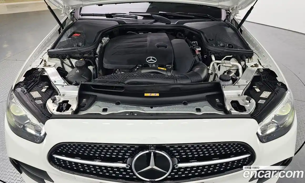 Mercedes-Benz E-Class 2021 2.0 гидро, фото 6