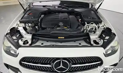 Mercedes-Benz E-Class 2021 2.0 гидро, миниатюра 6