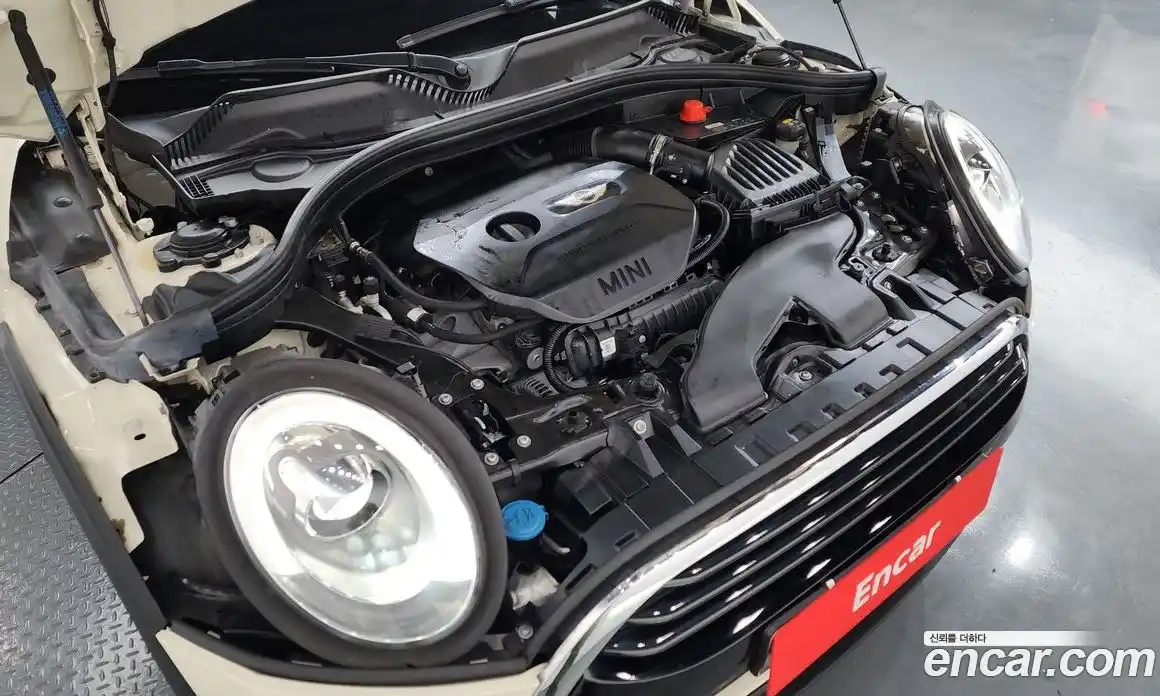Mini Clubman 2018 1.5 гидро в Москве № 724915, фото 6