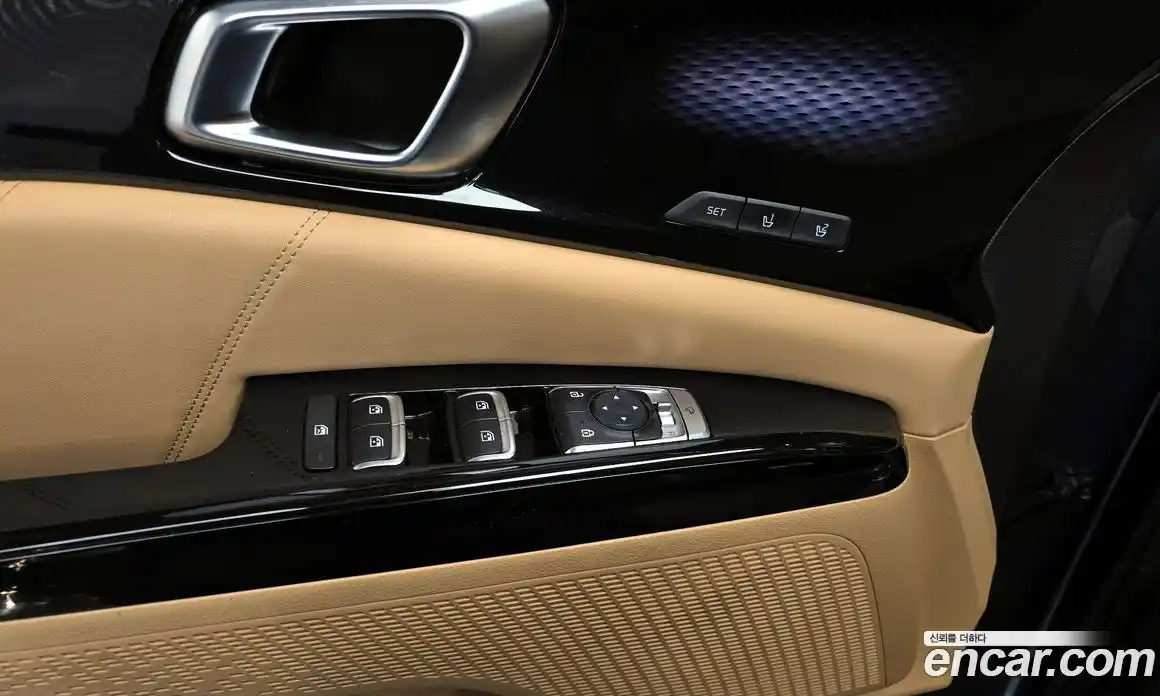 Kia Canival 2023 2.2 Автомат в Москве № 758727, фото 17