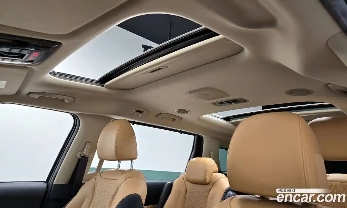 Kia Canival 2023 2.2 Автомат в Москве № 758727, фото 19