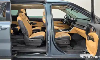 Kia Canival 2023 2.2 Автомат в Москве № 758727, миниатюра 10