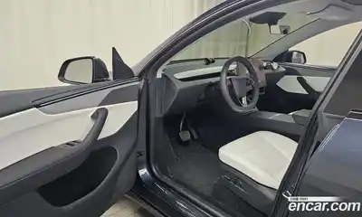 Tesla Model Y 2025 0.2 гидро в Москве № 766446, миниатюра 10