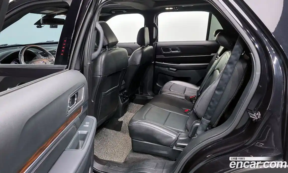 Ford Explorer 2019 2.3 гидро в Москве № 767595, фото 12