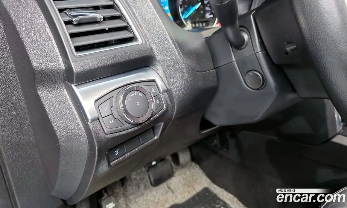 Ford Explorer 2019 2.3 гидро в Москве № 767595, фото 17