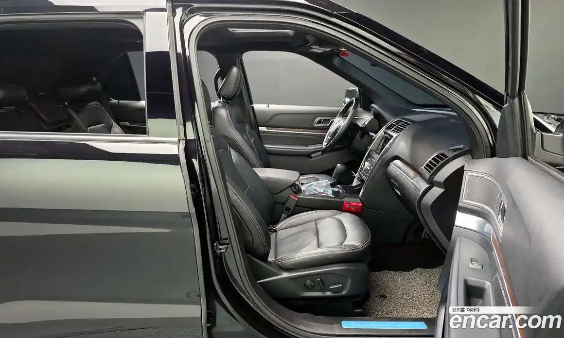 Ford Explorer 2019 2.3 гидро в Москве № 767595, фото 10