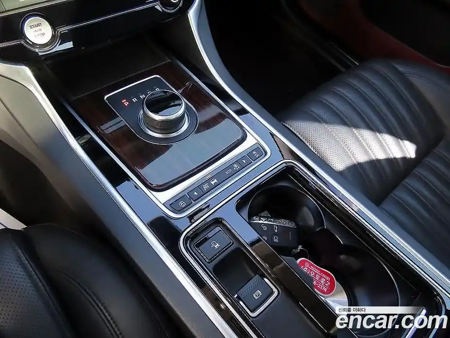 Jaguar XF 2018 2.0 гидро в Москве № 803443, фото 11