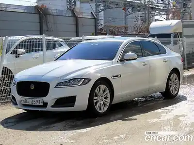 Jaguar XF 2018 2.0 гидро в Москве № 803443, миниатюра 2