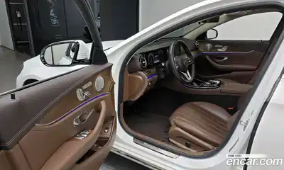 Mercedes-Benz E-Class 2020 2.0 гидро, миниатюра 11