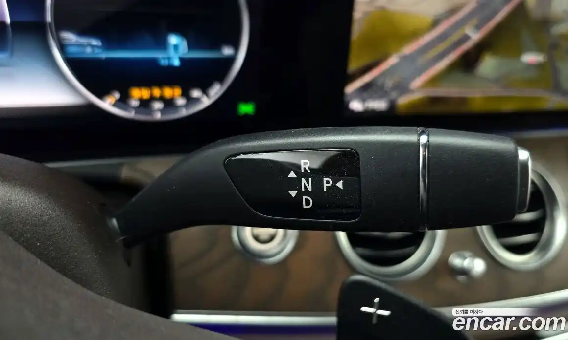 Mercedes-Benz E-Class 2020 2.0 гидро, фото 9