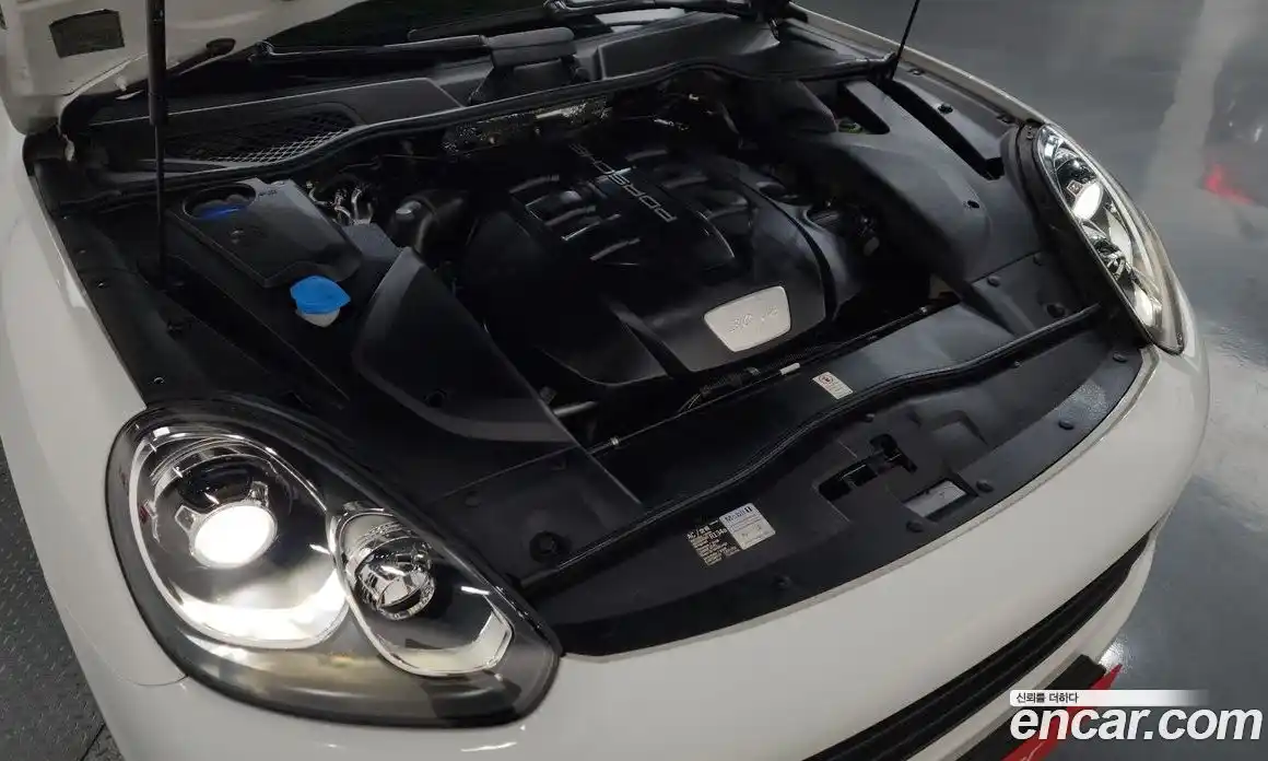 Porsche Cayenne 2015 3.0 гидро в Москве № 860948, фото 6
