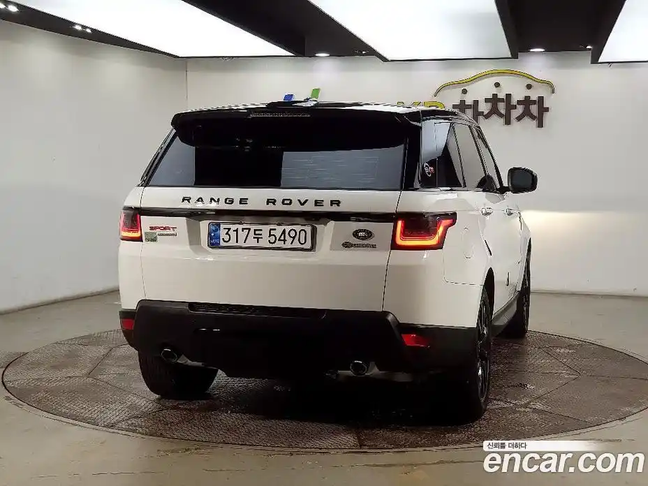 Land Rover Range-Rover Sport 2016 3.0 гидро в Москве № 861357, фото 3