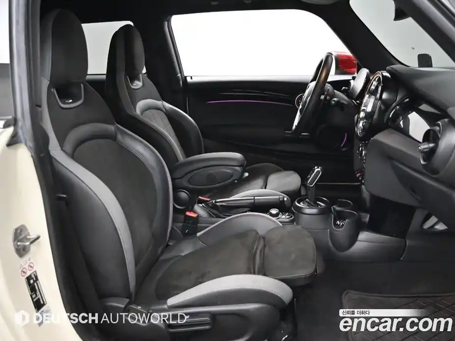 Mini Cooper 2022 2.0 гидро в Москве № 861717, фото 9