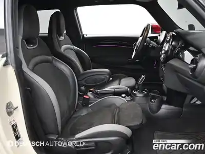 Mini Cooper 2022 2.0 гидро в Москве № 861717, миниатюра 9