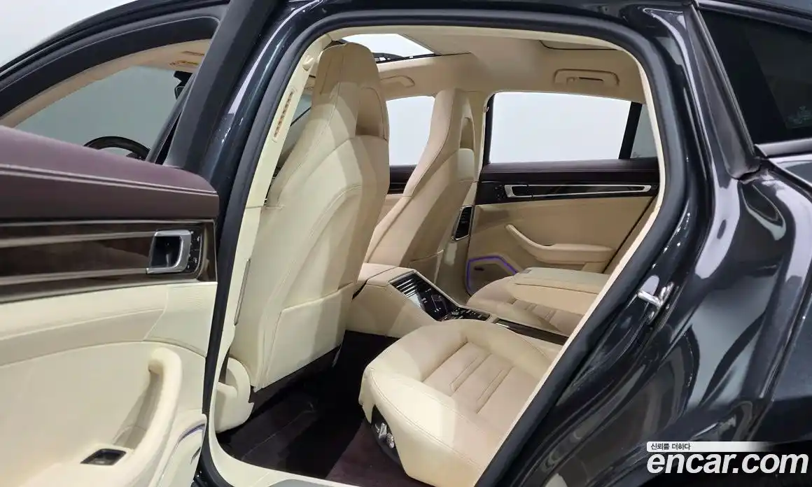 Porsche Panamera 2018 3.0 гидро в Москве № 894440, фото 12