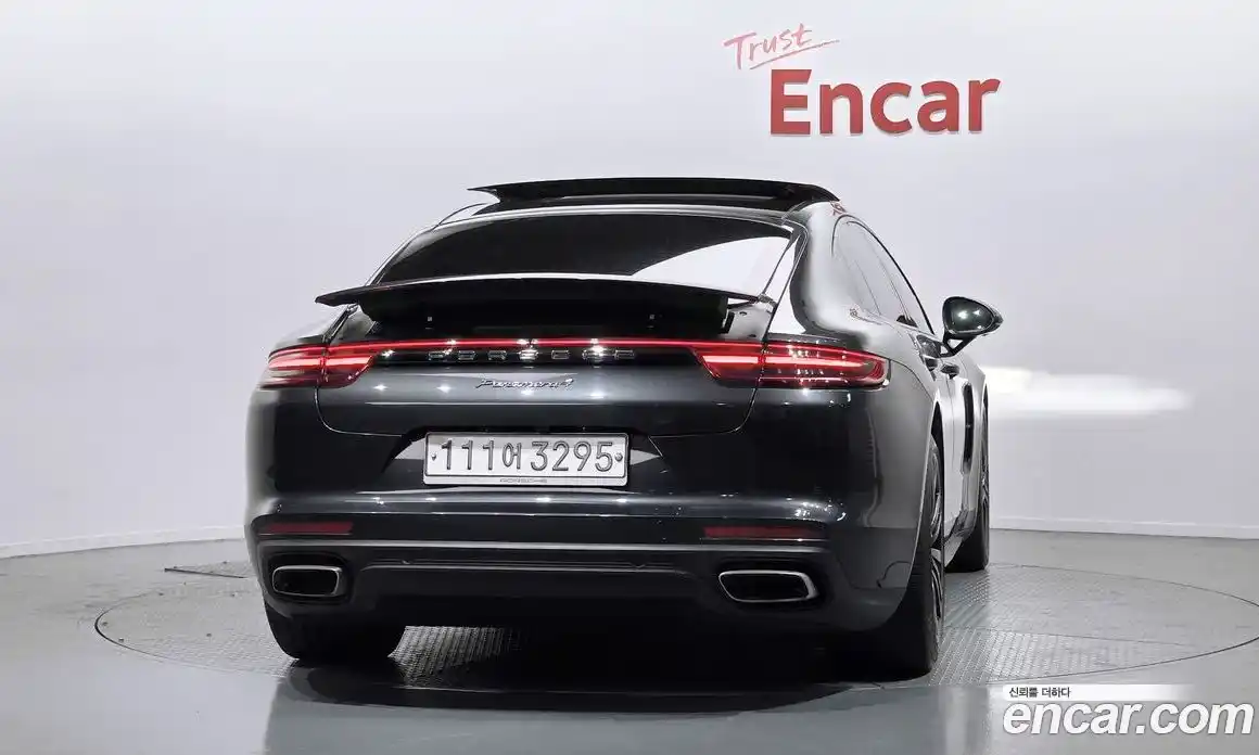 Porsche Panamera 2018 3.0 гидро в Москве № 894440, фото 4