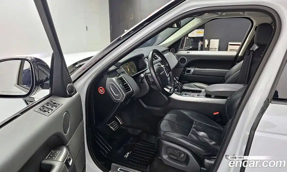 Land Rover Range-Rover Sport 2014 3.0 гидро в Москве № 895046, фото 10